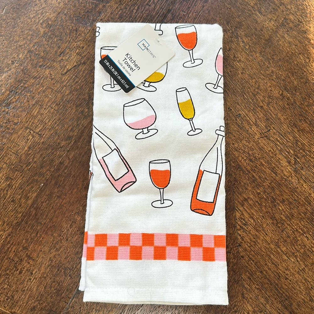 NWT Cocktail Themed Kitchen Towel